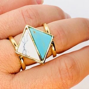 Gold Ring, Double Banded with Blue and white arrow